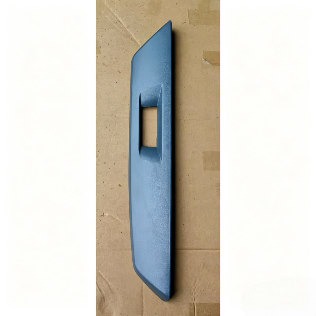Mirror Arm Cover for Volvo for Volvo Body Parts — Ref. 82268562 / 82268557