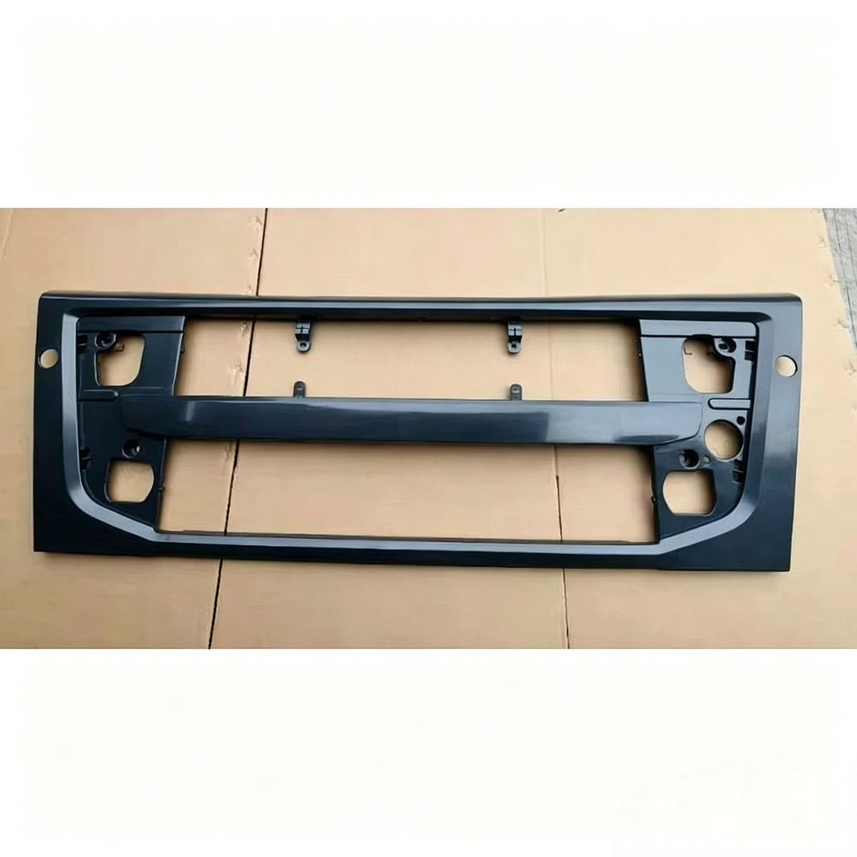 Lower Grille Protector for Volvo for Volvo FH13 Body Parts — Ref. 82056840 / 82065607