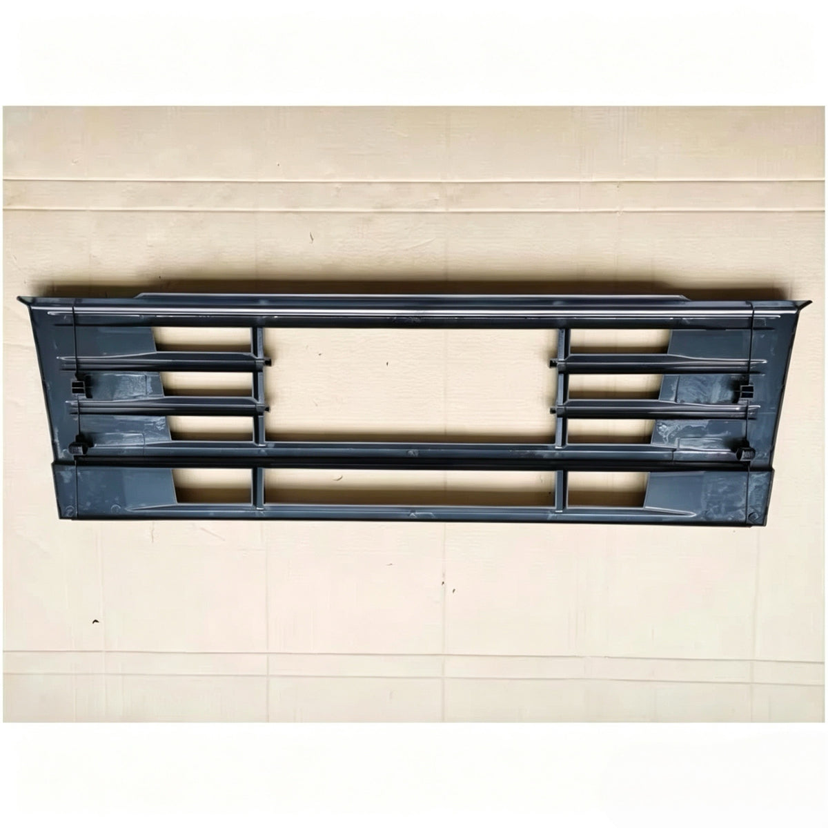 Front Grille Lower for Volvo for Volvo FM9 — Ref. 1063509 / 8144482