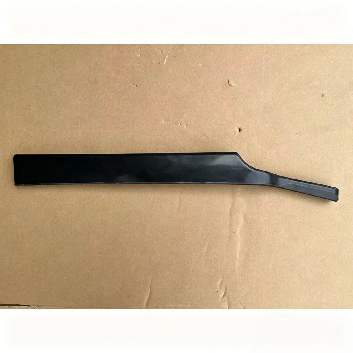 Paint Bumper Corner Garnish LH (High)71cm for Nissan Quon for UD Quon