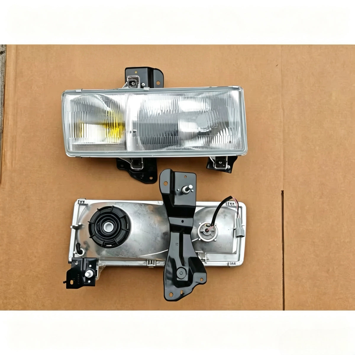 Headlight RHD Right for Nissan for UD PKB CWM 454