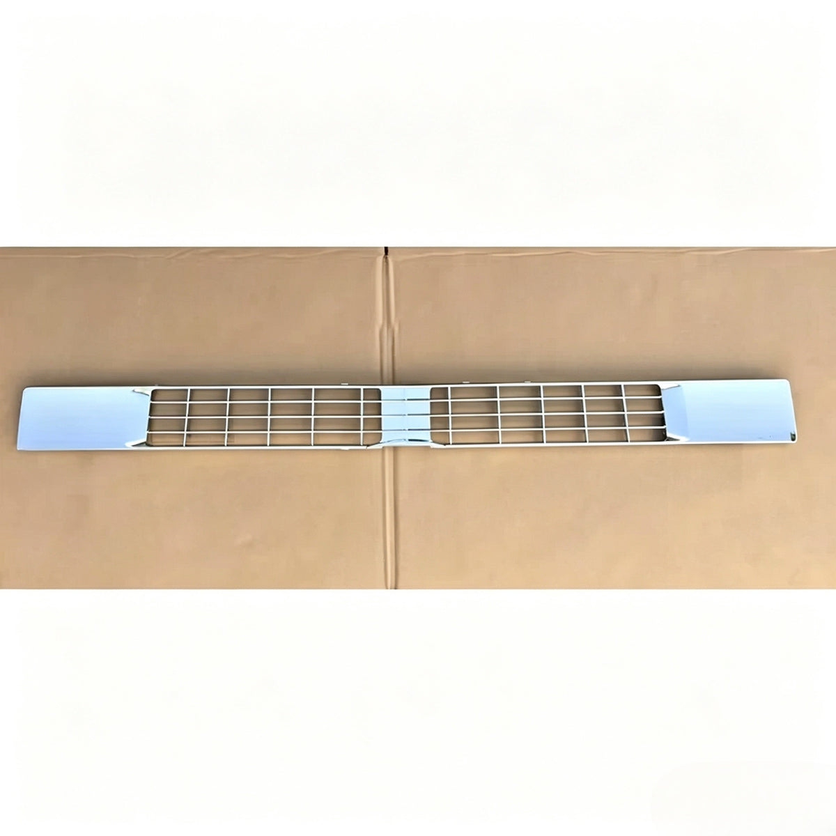Chrome Grille for Nissan CWA451 for UD CDA451 CMA451Truck Spare Body Parts