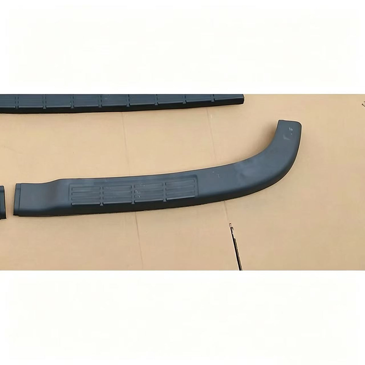 Bumper Rubber LH for Isuzu GIGA EXR Long
