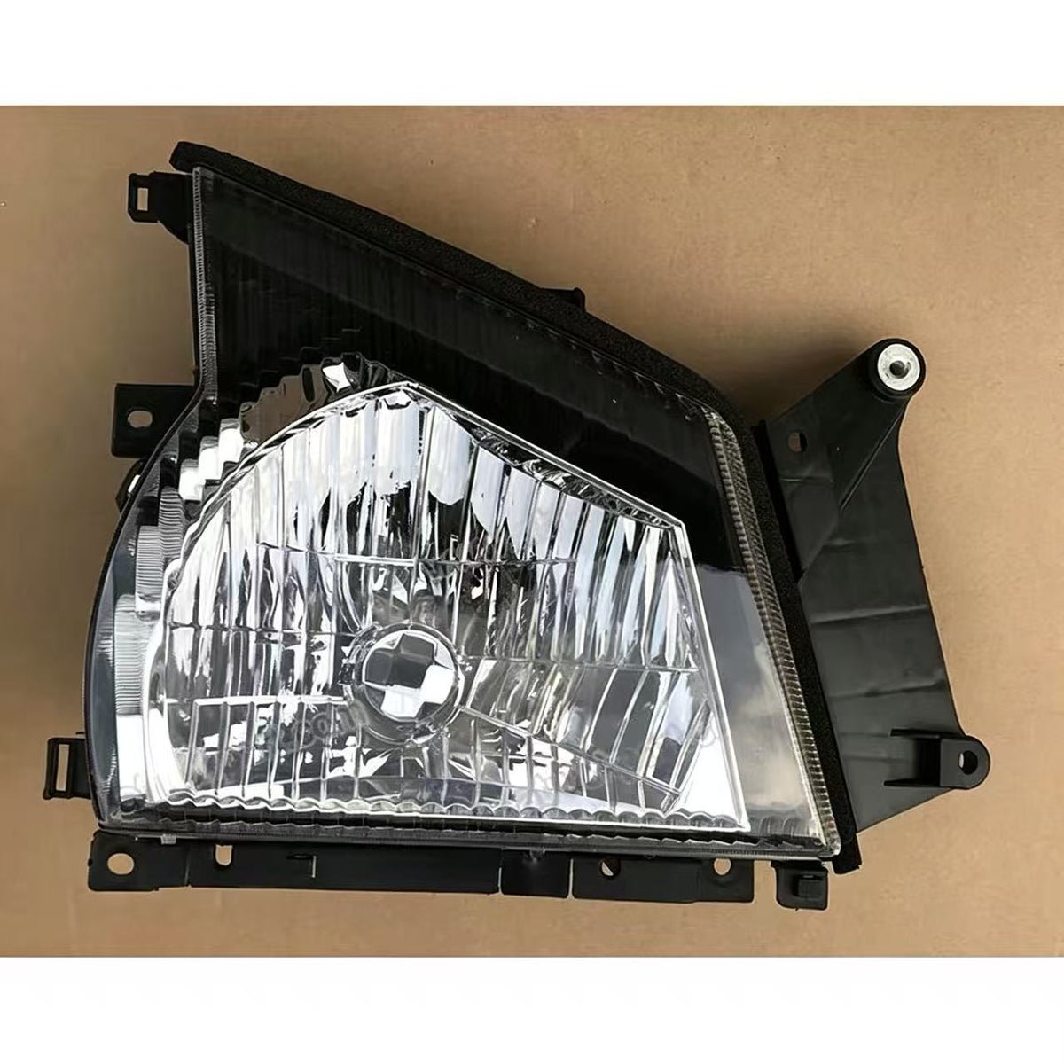 Head Lamp with Motor RHD RH (high) for Isuzu NQR NKR 2006 600P
