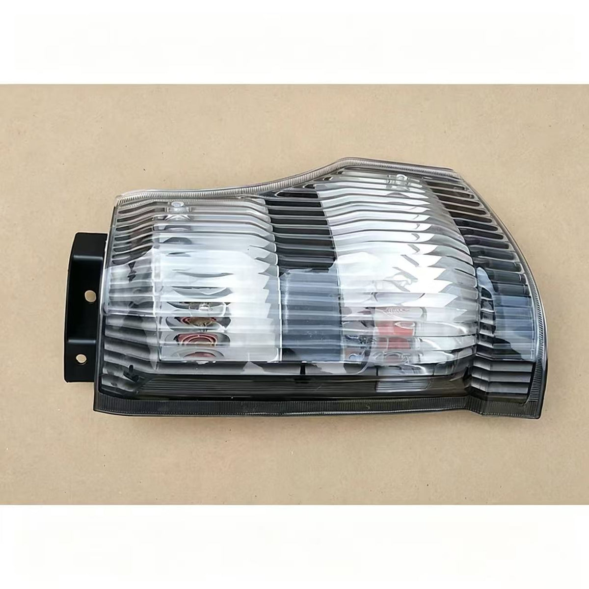 Corner Lamp LH (black) for Isuzu NQR NKR 150 600P