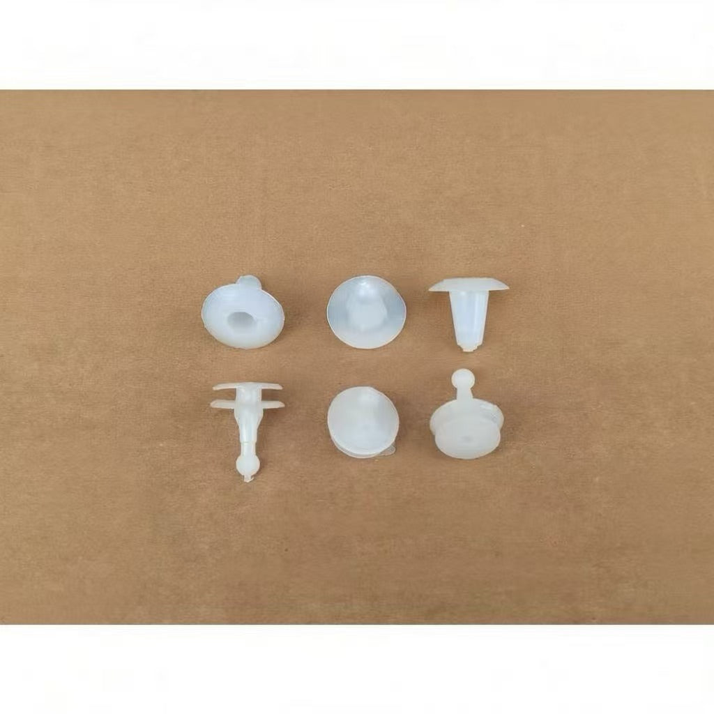 Buckle (white) - 20 Pieces Per Bag for Isuzu FTR FSR 6HK1 — Ref. 67771-01010 / 67771-12010 / 8942264920 / 9927-40-825