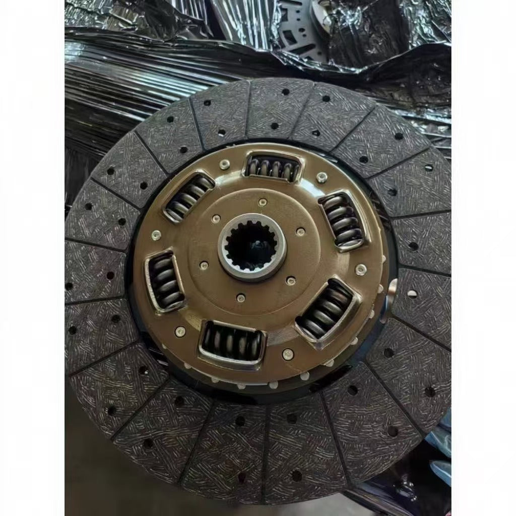 Clutch Disc for Nissan UD Pd6 PE6 — Ref. 30100-90616 / 3010090616