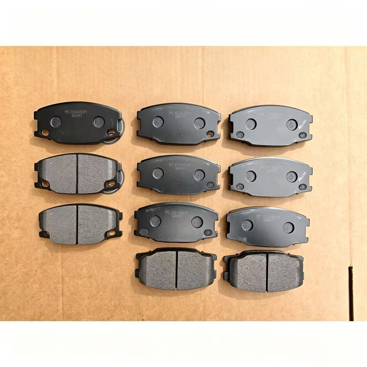 Brake Pad for Japanese — Ref. MC894601 / MD6091
