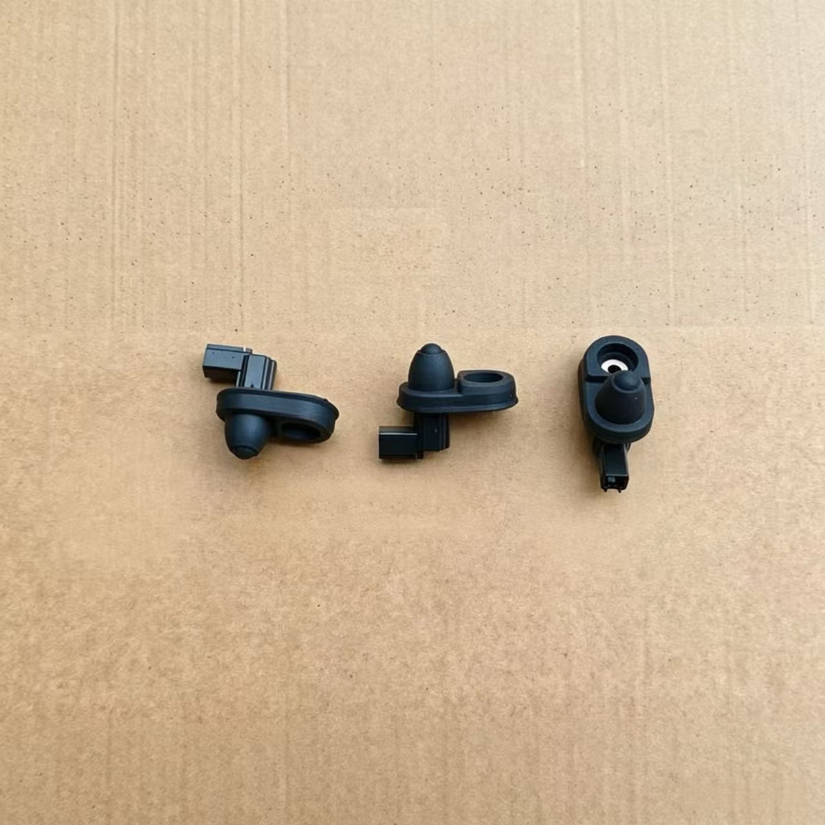 Door Switch for Japanese — Ref. 8-98022211-0 / 8980222110