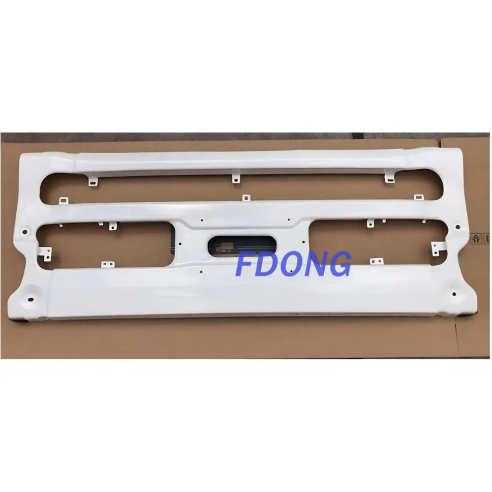 Paint Bumper Center (High) 145cm*55cm for Nissan QUON for UD QUON Truck Spare Body Parts