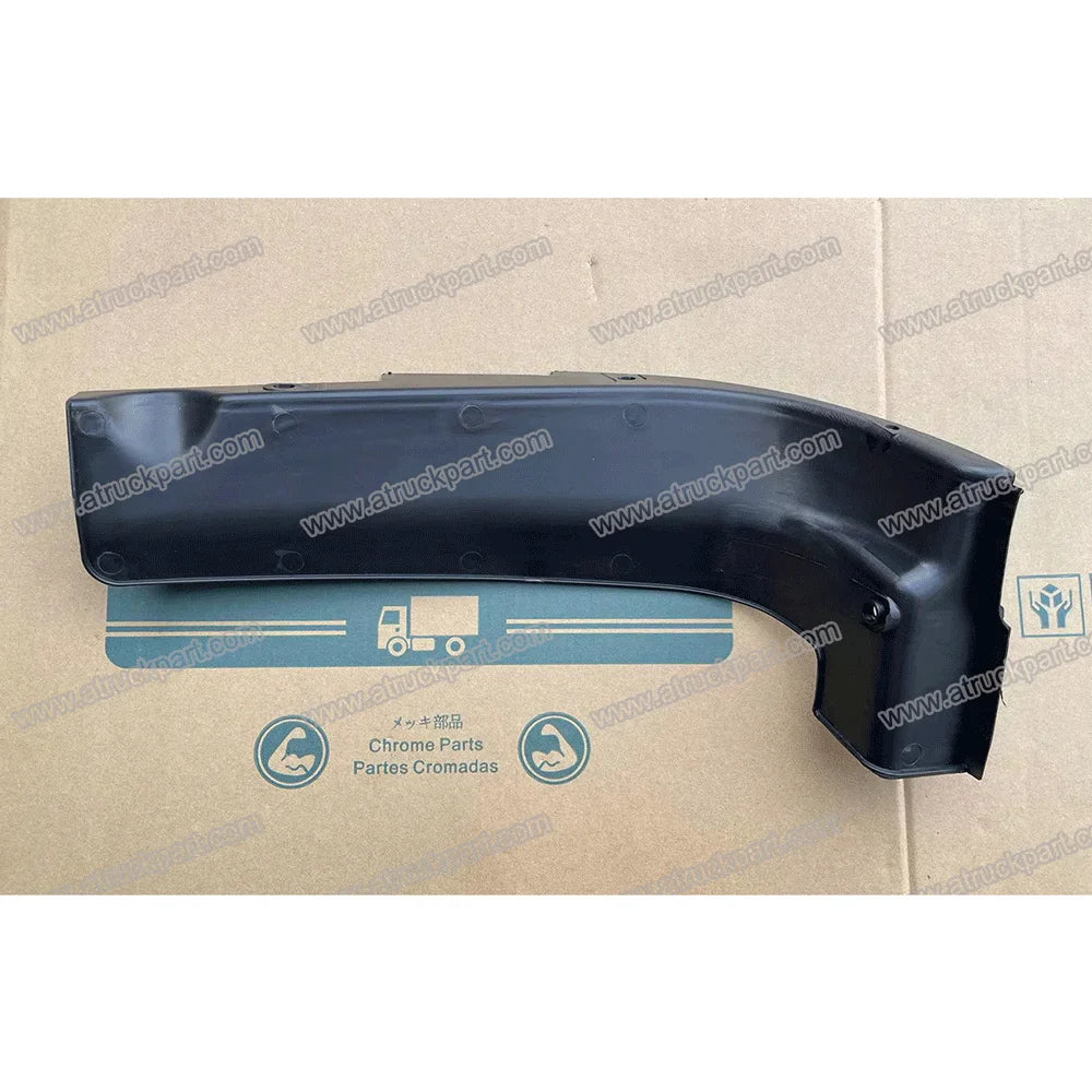 Corner Lower Deflector RH for Nissan QUON for UD QUON Truck Spare Body Parts