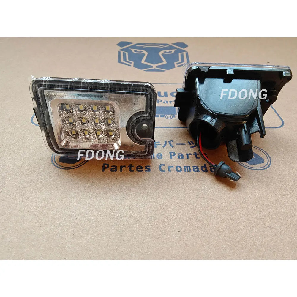 Reversing Lights White Case LH=RH 12V 24V for HINO ISUZU FUSO NISSAN UD Truck Spare Body Parts