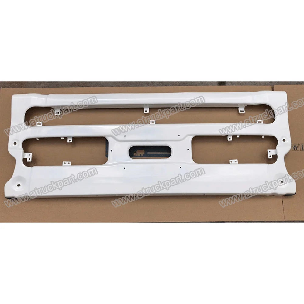 Paint Bumper Center (High) 145cm*55cm for Nissan QUON for UD QUON Truck Spare Body Parts