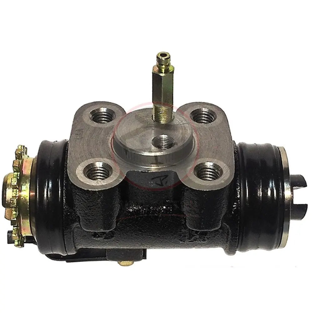 MC826094 Brake Wheel Cylinder for Japanese Trucks Essential Spare Part