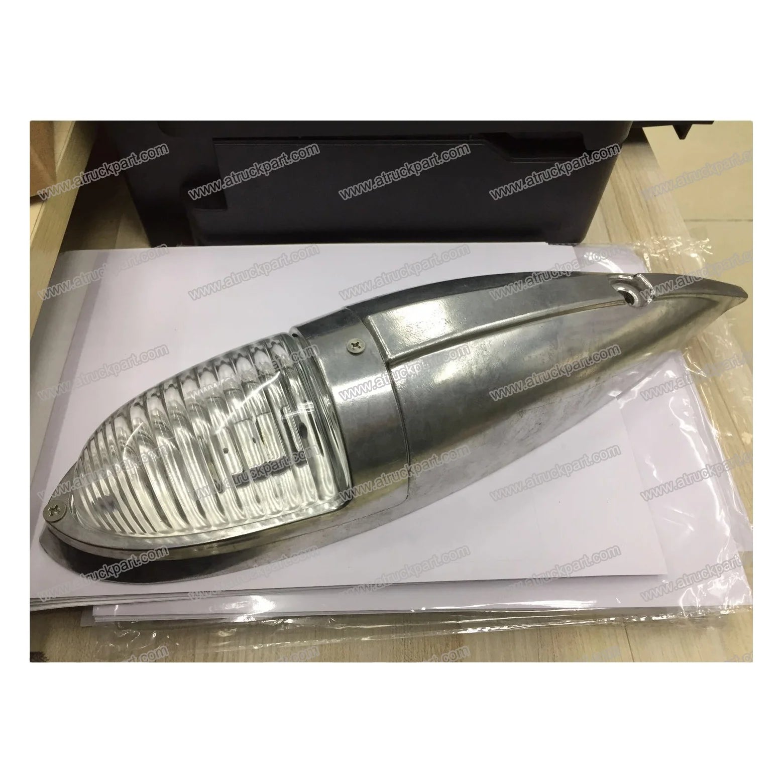Catfish Lamps Yellow White Green Orange for HINO ISUZU FUSO NISSAN UD Japanese Trucks