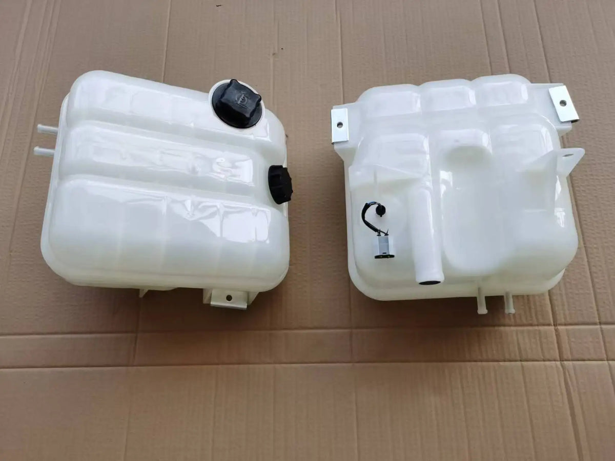 Extension Water Tank for Volvo VM FL — Ref. 1676400