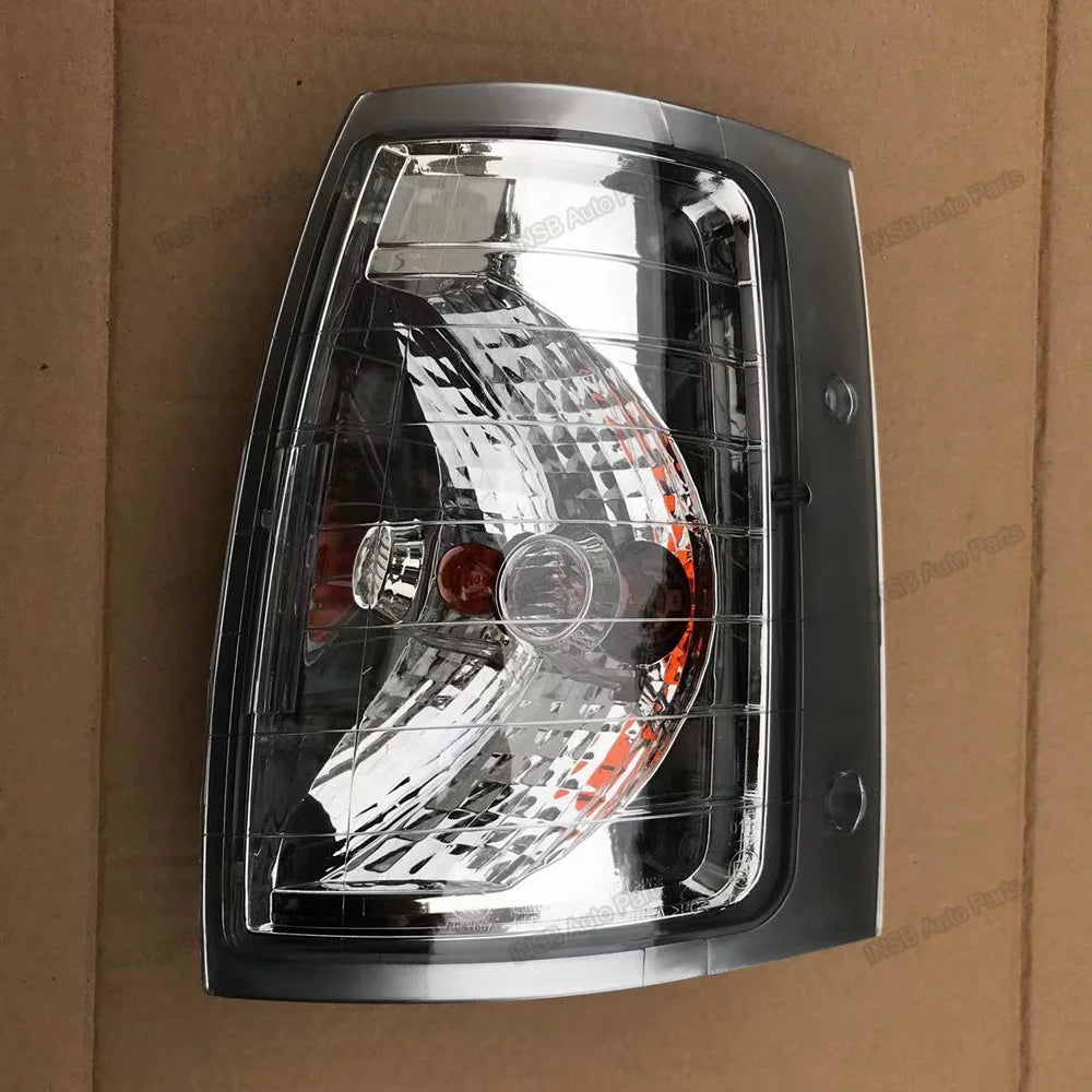 Korean Bus Corner Lamp for Hyun Dai County Bus Wholesale Bus Parts INSB13-009