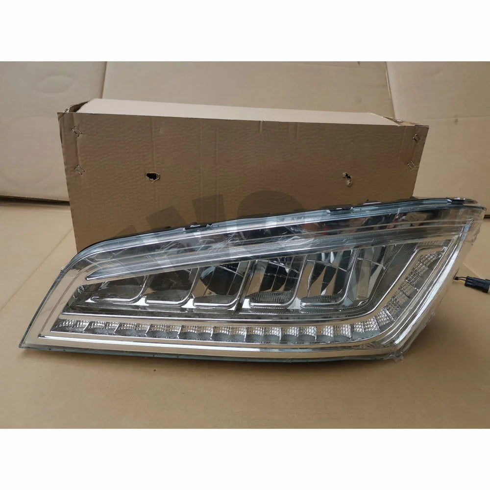 37NS1-72200-R01 37NS1-72200-R01 Head Lamp for Higer KLQ6946 KLQ6127A Coach Bus Spare Parts INSB02-039