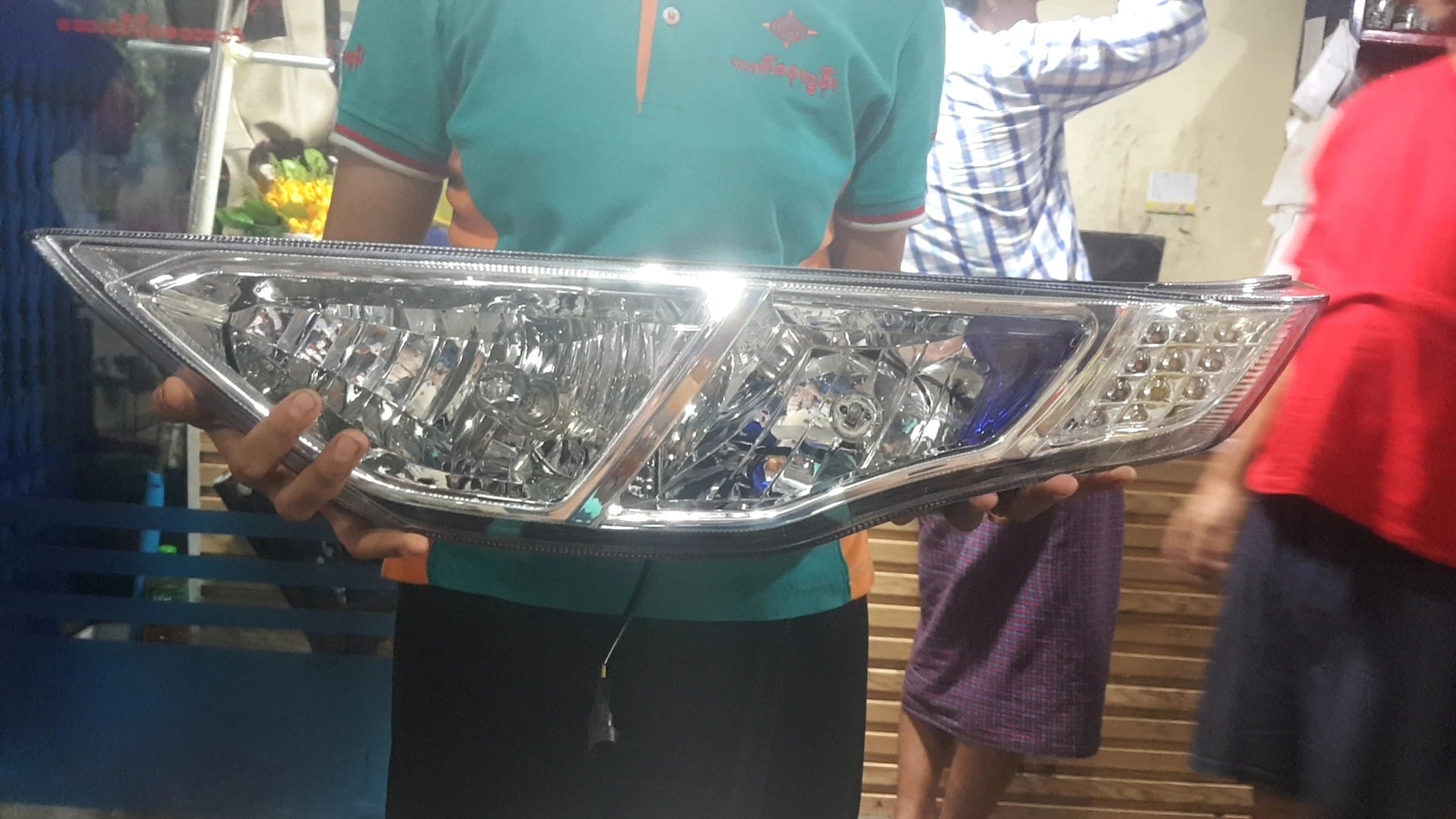 MARCOPOLO Bus Head Lamp Suitable for Scania Marcopolo Bus INSB03-004