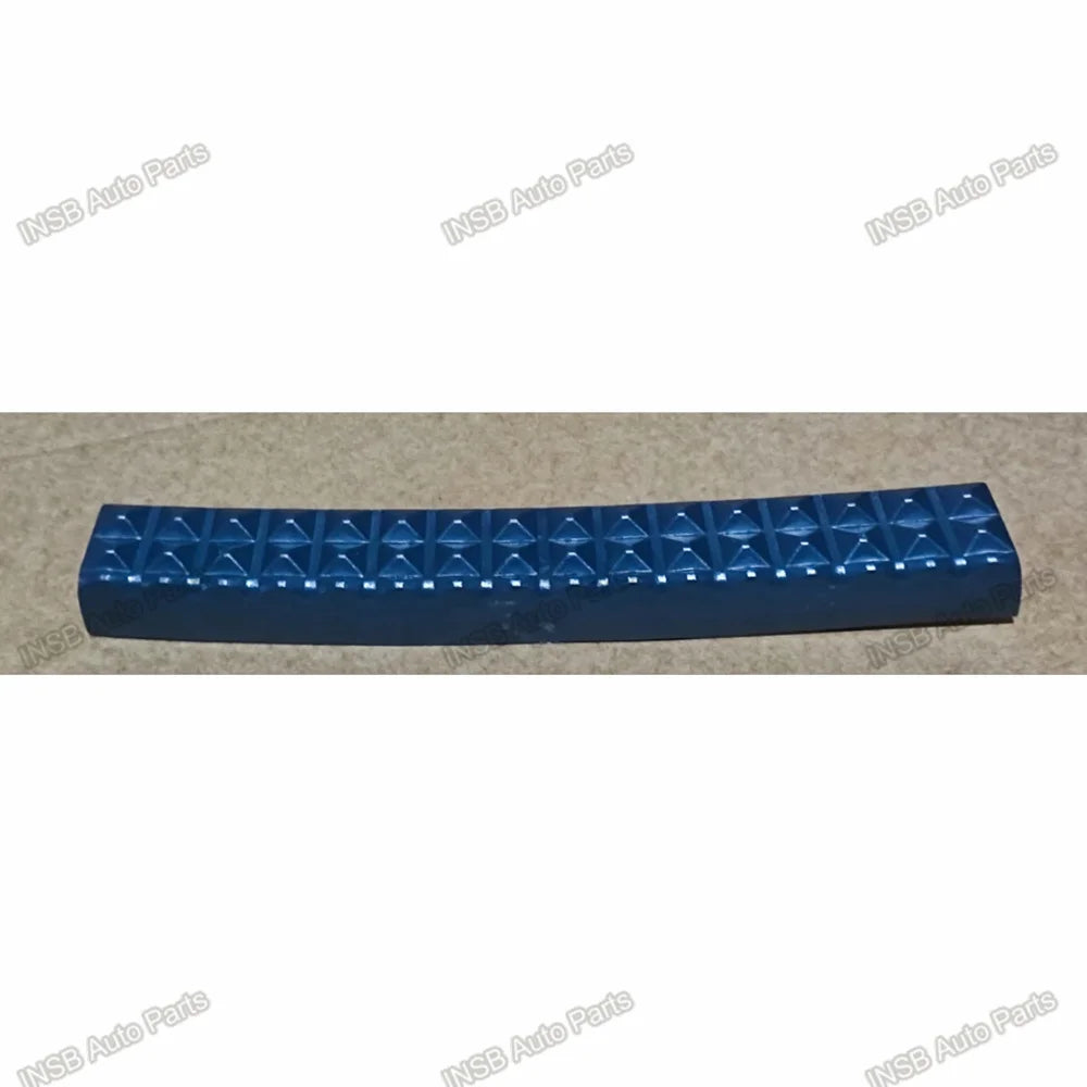 Foot Step Plate Truck Parts for Iveco Truck Part European Truck Parts INIV8030