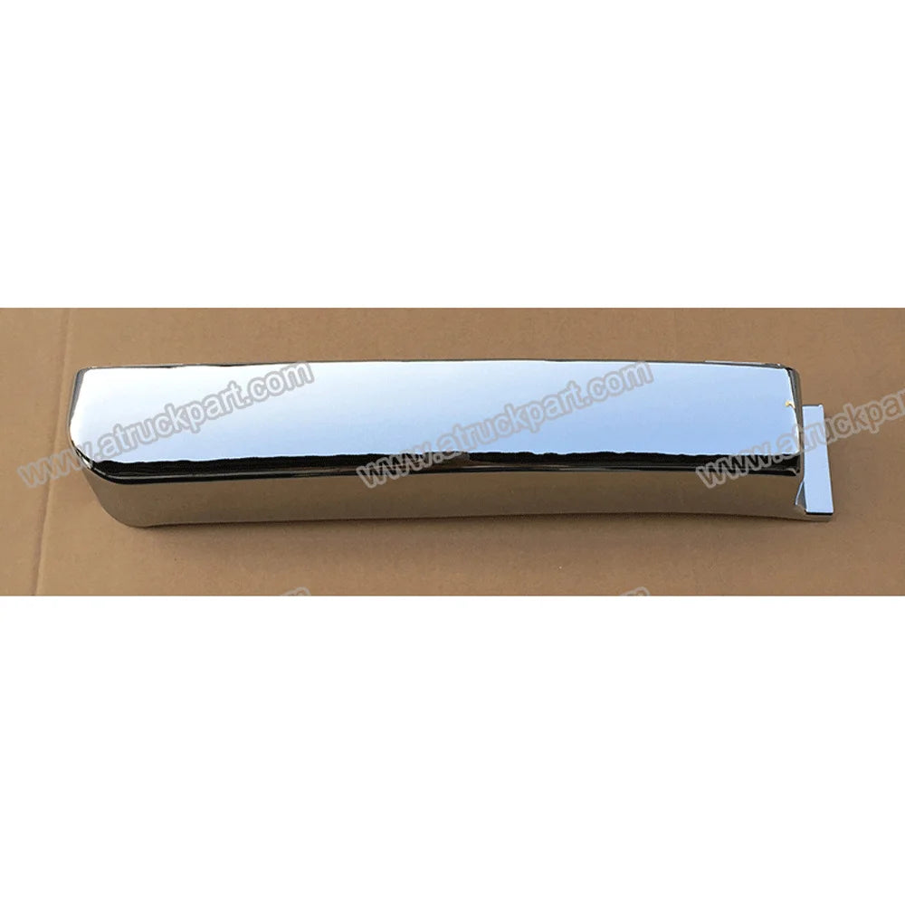 Chrome Lower Step Finish RH for Nissan QUON for UD QUON Truck Spare Body Parts