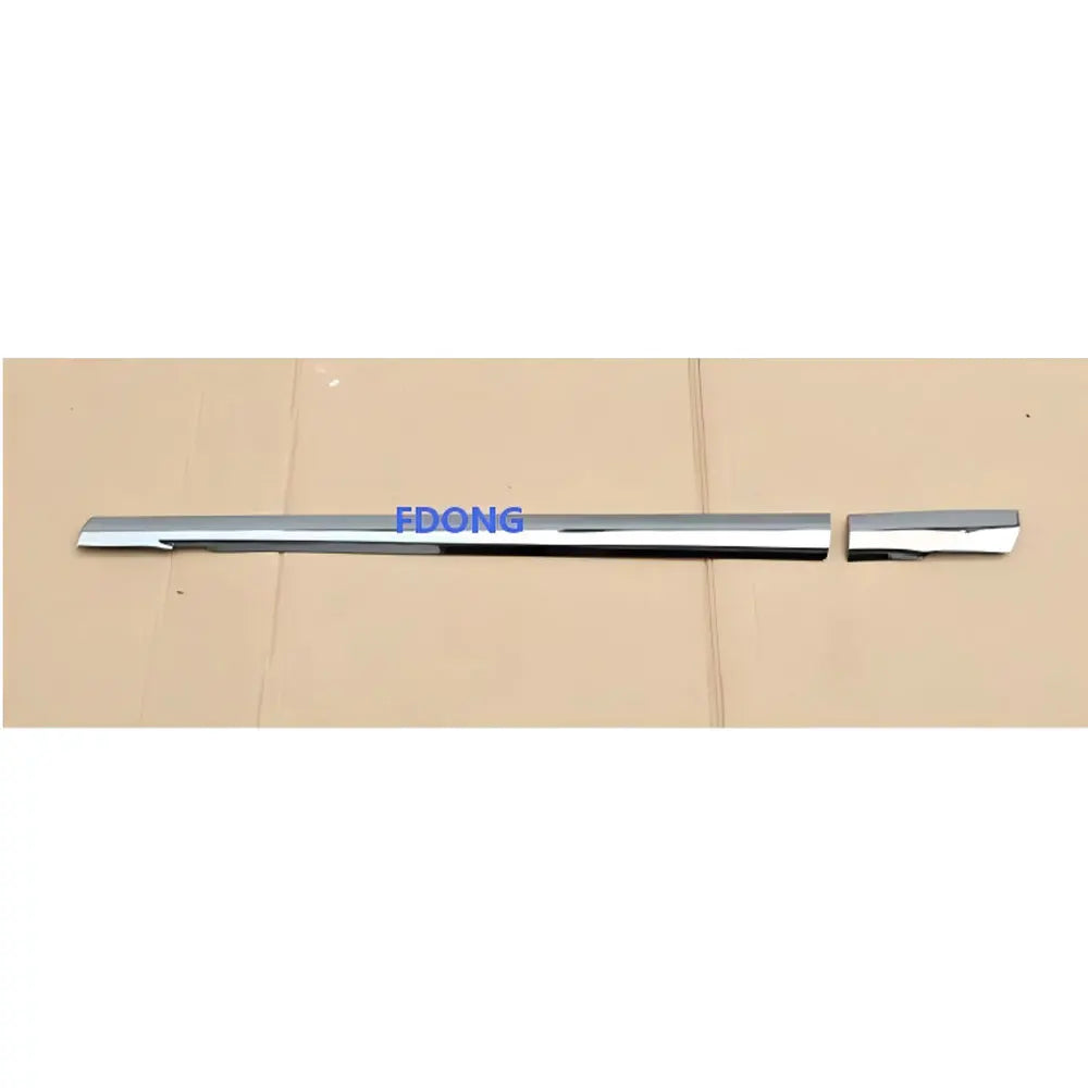 Chrome Door Garnish LH for Nissan QUON for UD QUON