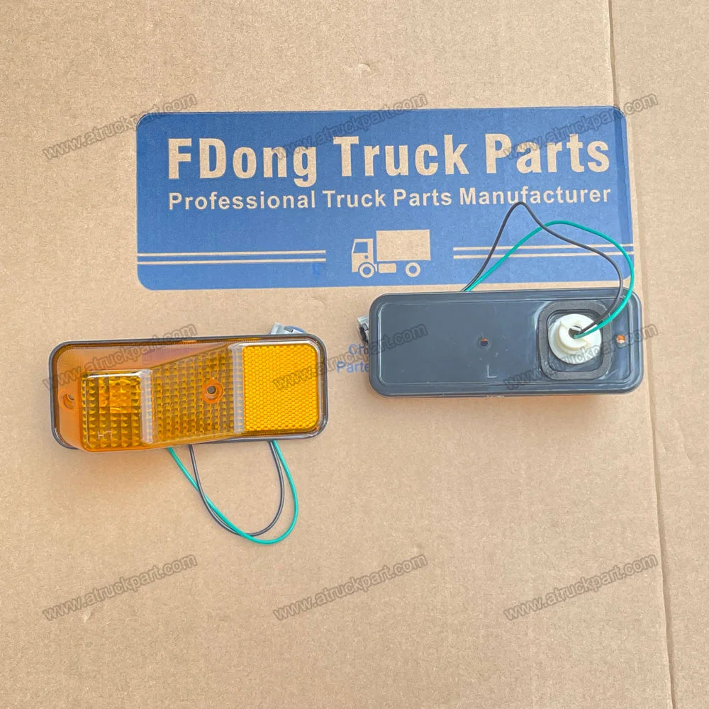 Side Lamp LH RH for NISSAN CWA451 for UD CDA451 CMA451 Truck Spare Body Parts