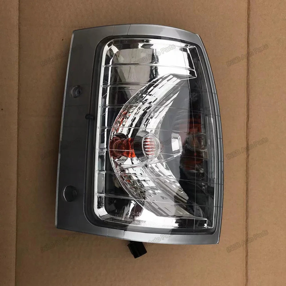Korean Bus Corner Lamp for Hyun Dai County Bus Wholesale Bus Parts INSB13-009