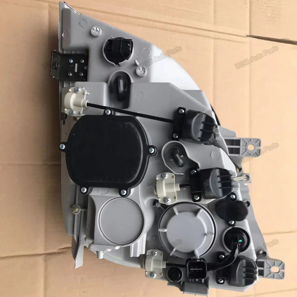 Korean Bus HeadLamp for Hyun Dai County Bus Wholesale Bus Parts INSB13-001
