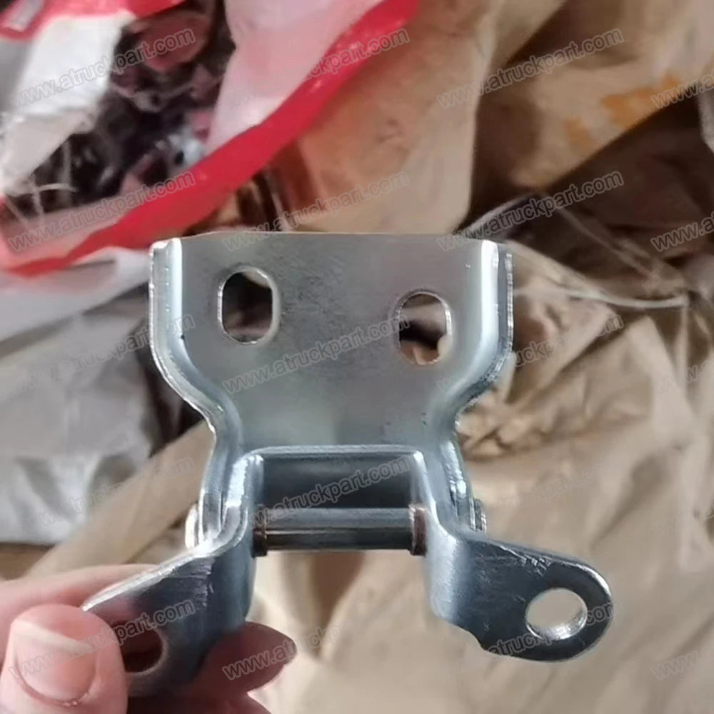 8-94230392 8-94155314 8-94230393 8-94155315 DOOR HINGE for Japanese Truck Spare Parts