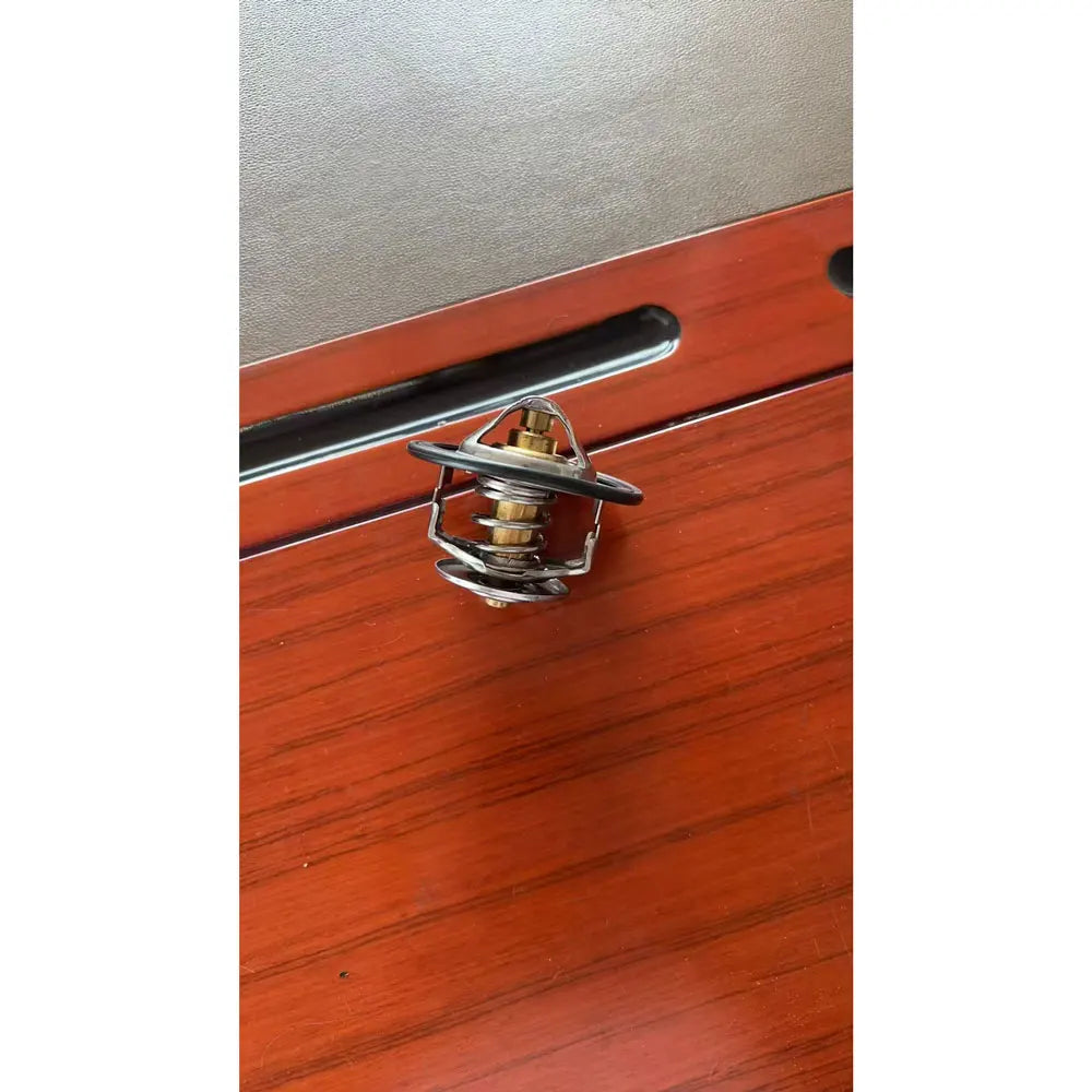 Thermostat for Japanese Truck Spare Parts