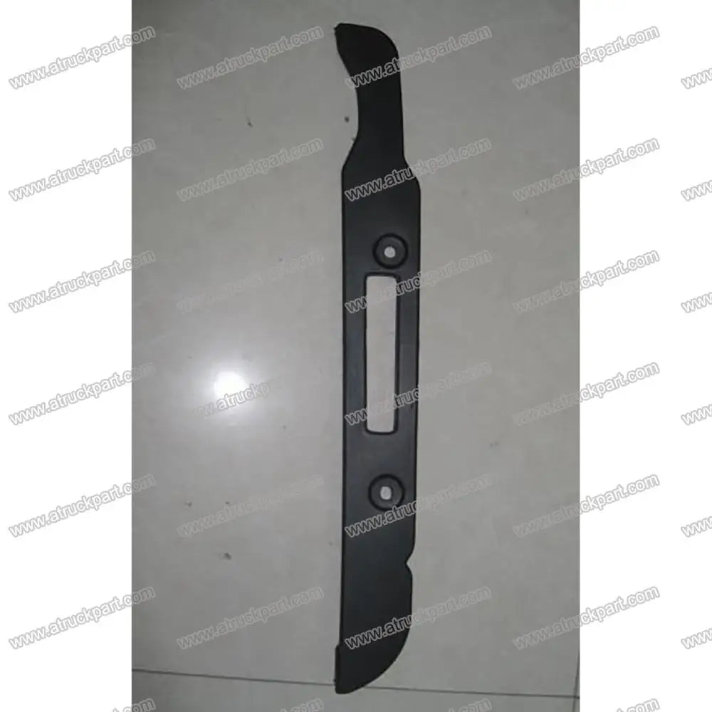 Paint Bumper Garnish LH RH for NISSAN CWA451 for UD CDA451 CMA451 Truck Spare Body Parts