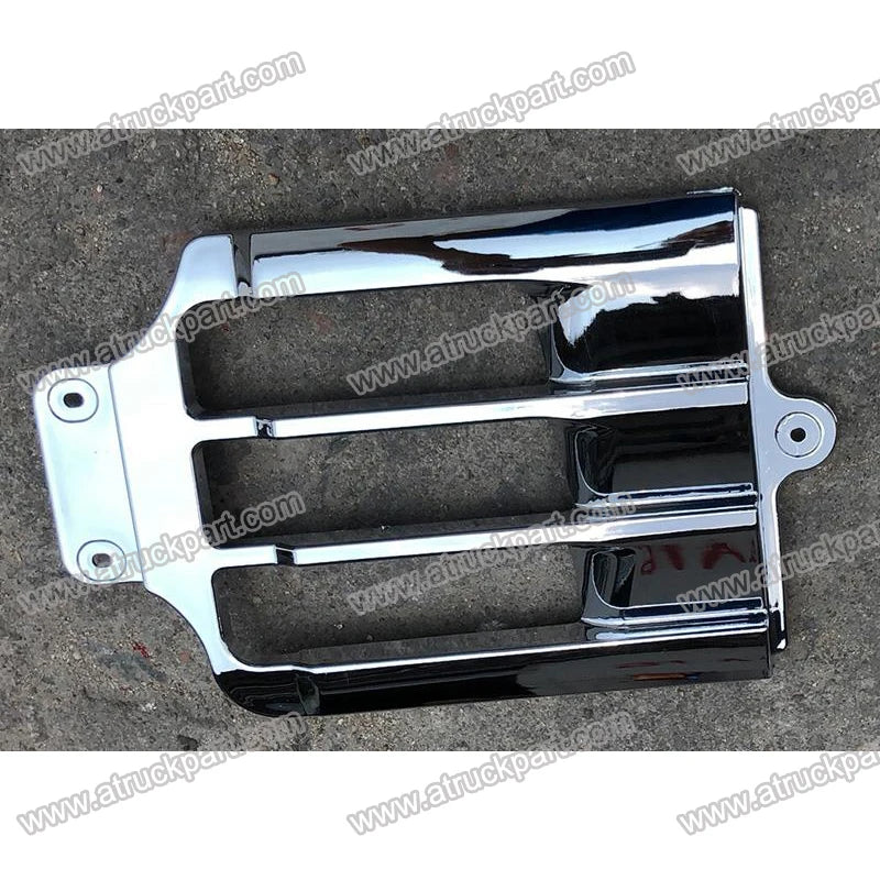 Chrome Bumper Inner Grille LH RH for NISSAN CWA451 for UD CDA451 CMA451 Truck Spare Body Parts