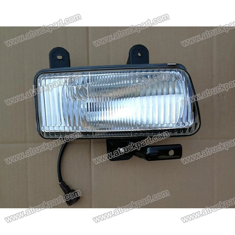 Fog Lamp LH RH for NISSAN CWA451 for UD CDA451 CMA451 Truck Spare Body Parts