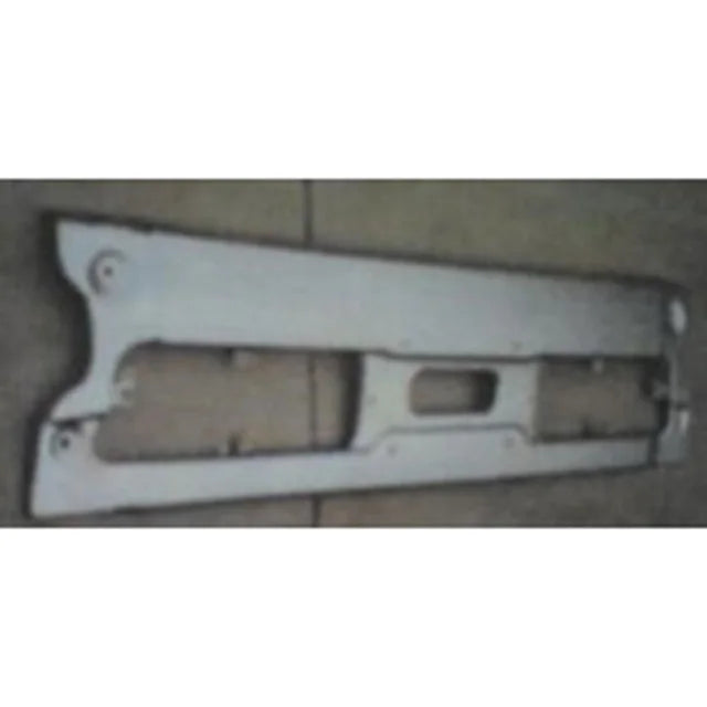 Chrome Bumper Center (Lower) 144.5*36.5 for Nissan QUON for UD QUON Truck Spare Body Parts