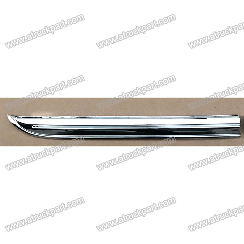 Chrome Finisher Lamp Upper LH RH for NISSAN for UD PKB CWM 454 Truck Spare Body Parts