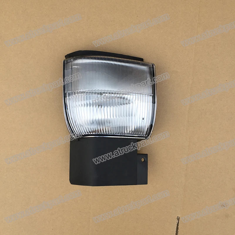 Corner Lamp LH RH for NISSAN for UD PKB CWM 454 Truck Spare Body Parts