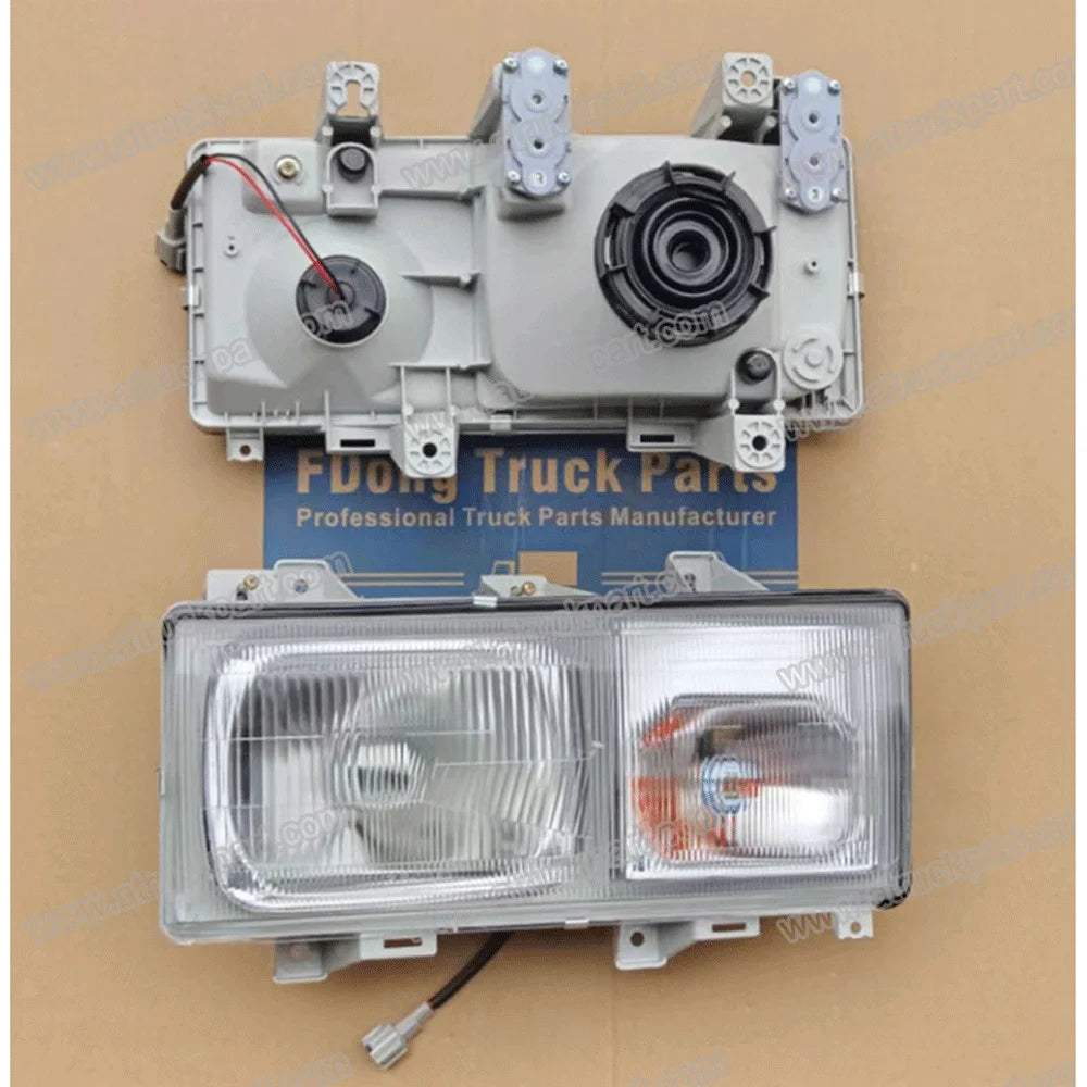 Headlamp RHD RH for NISSAN for UD CW520 CK520 CK450 CD450 CW530 Truck Spare Body Parts