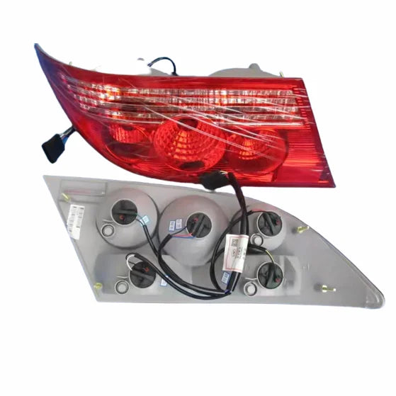 37vc1-73200 Higer Bus Rear Lamp Tail Lamp for Higer KLQ6115