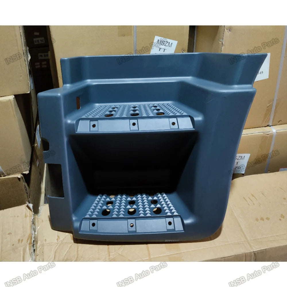 Foot Step Truck Parts for Iveco Truck Part European Truck Parts 500375430 2997118 500375431 2997119