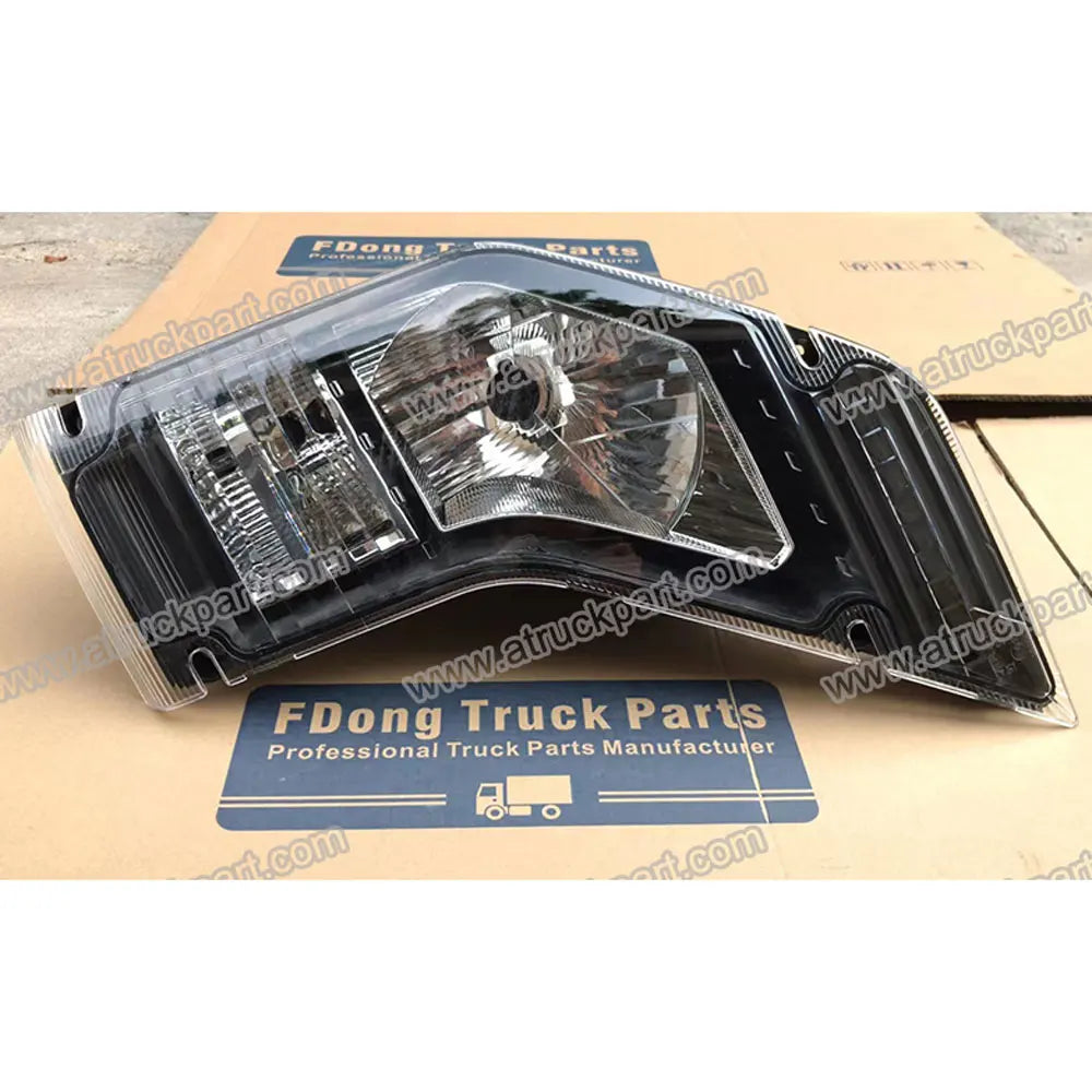 New RH & LH Headlamps for NISSAN QUESTER & UD QUESTER Plastic Material