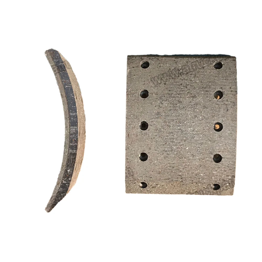 Front Brake Lining 04477-JAE60 for Japanese Truck High Quality Spare Parts Engine Assembly