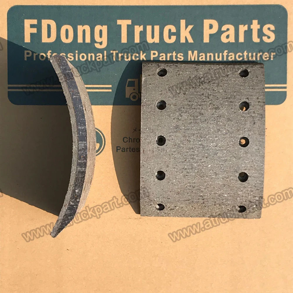 Front Brake Lining 04477-JAE60 for Japanese Truck High Quality Spare Parts Engine Assembly
