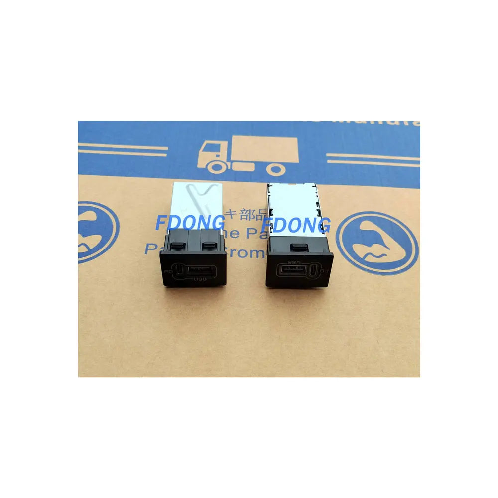 Car Charger Double Head for Japanese Truck Spare Parts