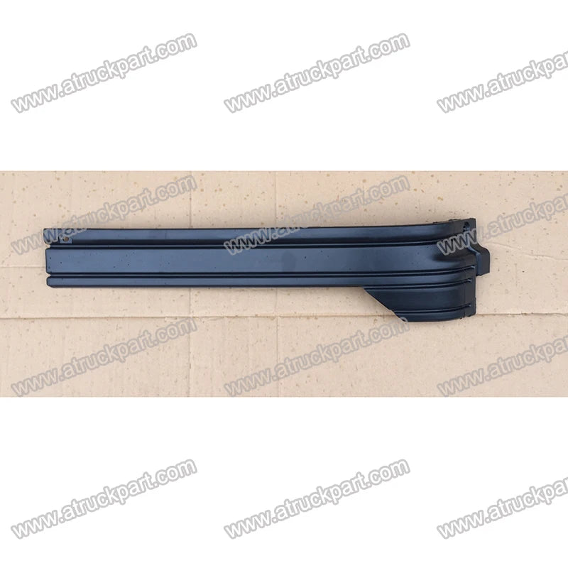 Paint Head Lamp Trim Lower LH for NISSAN for UD CW520 CK520 CK450 CD450 CW530 Truck Spare Body Parts