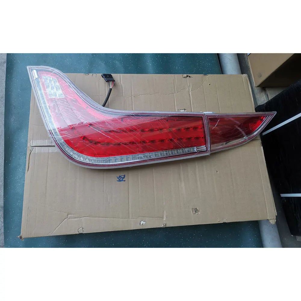 4133-00258 4133-00258 Rear Lamp for ZK Nova Master Bus Coach T12 T13 ZK6907 ZK6128 ZK6138 ZK6117 Bus Spare Parts INSB01-177
