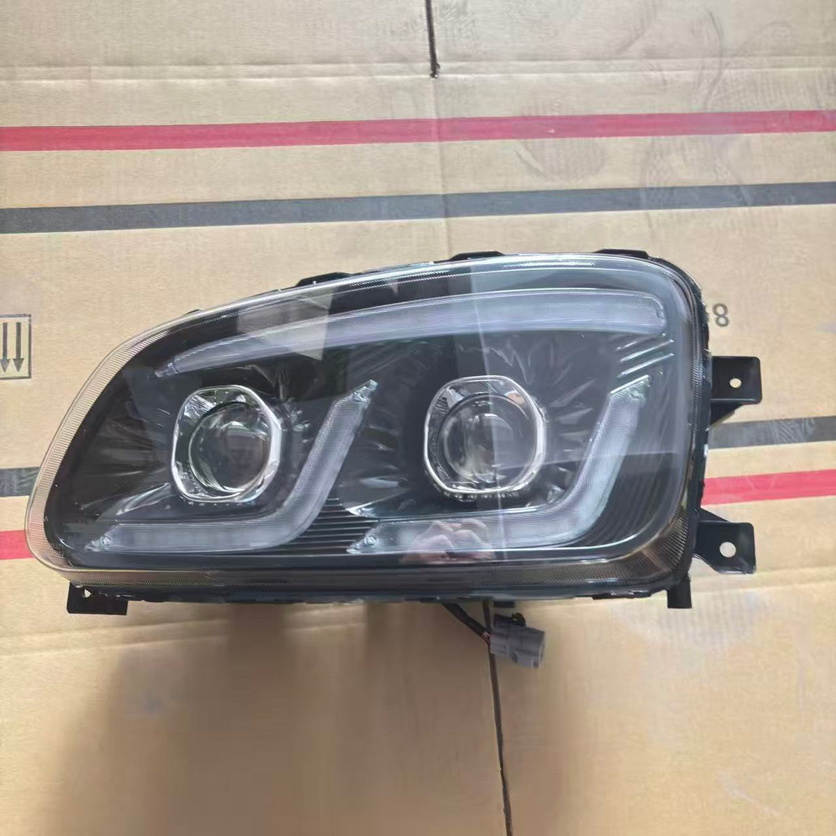 Isuzu LED Headlight