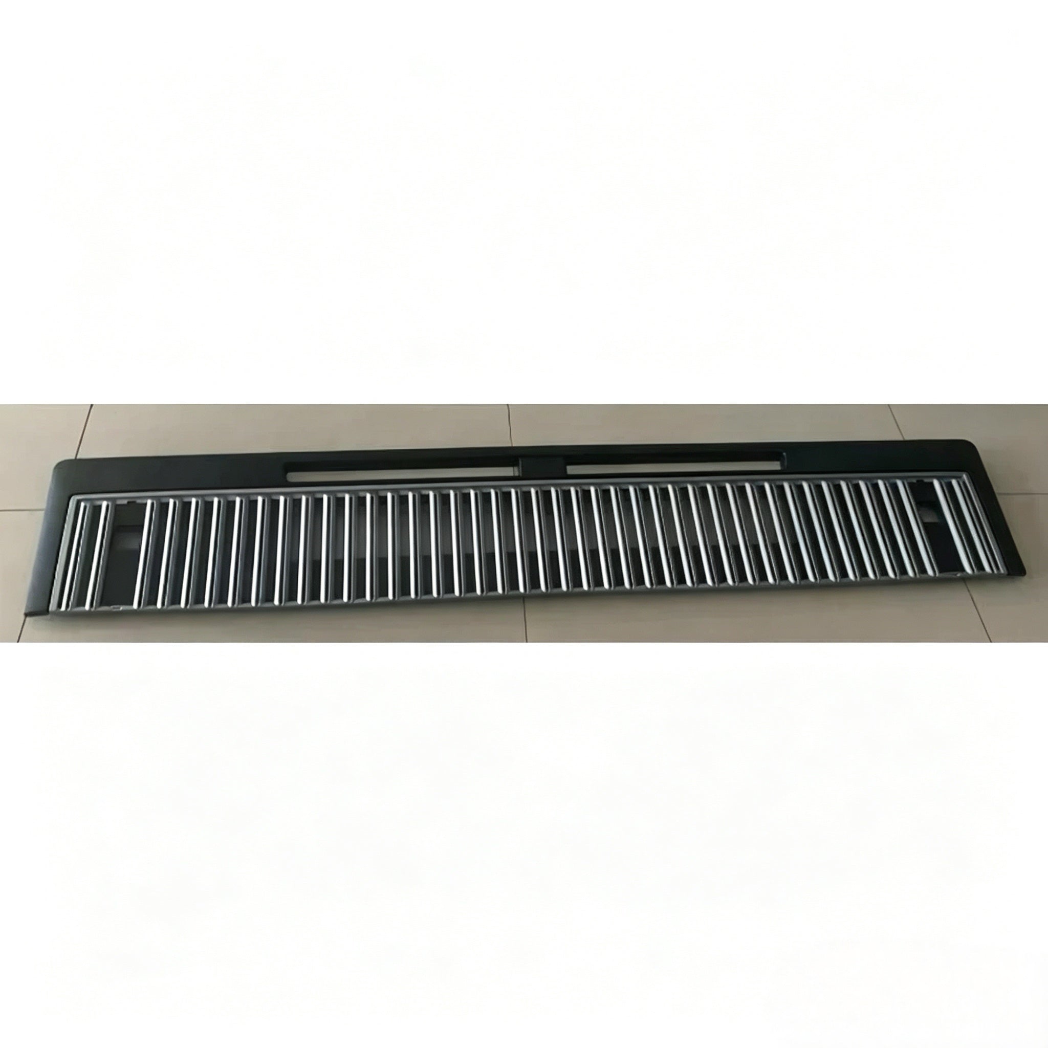 23832900 Front Upper Grille Plastic Body Parts New Condition for VOLVO FH/FM Vers.4 FH/FM Vers.5 Trucks Truck Parts INV5760-C
