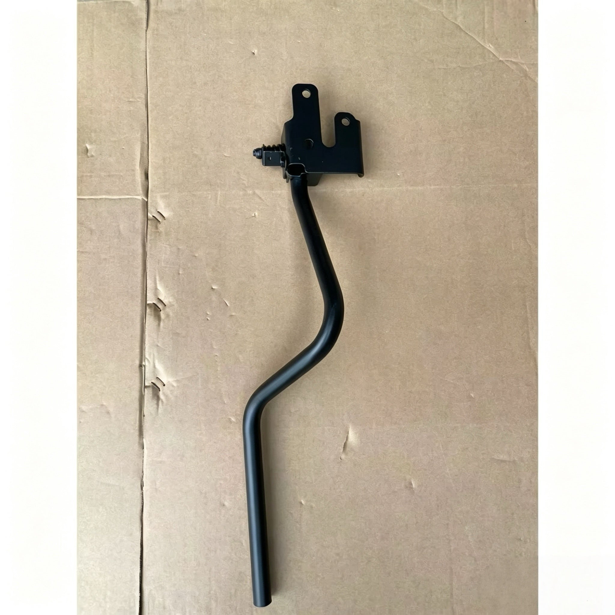 20900680 LHD Front Mirror Arm Short for Volvo Truck Parts for Volvo FH13 Body Parts