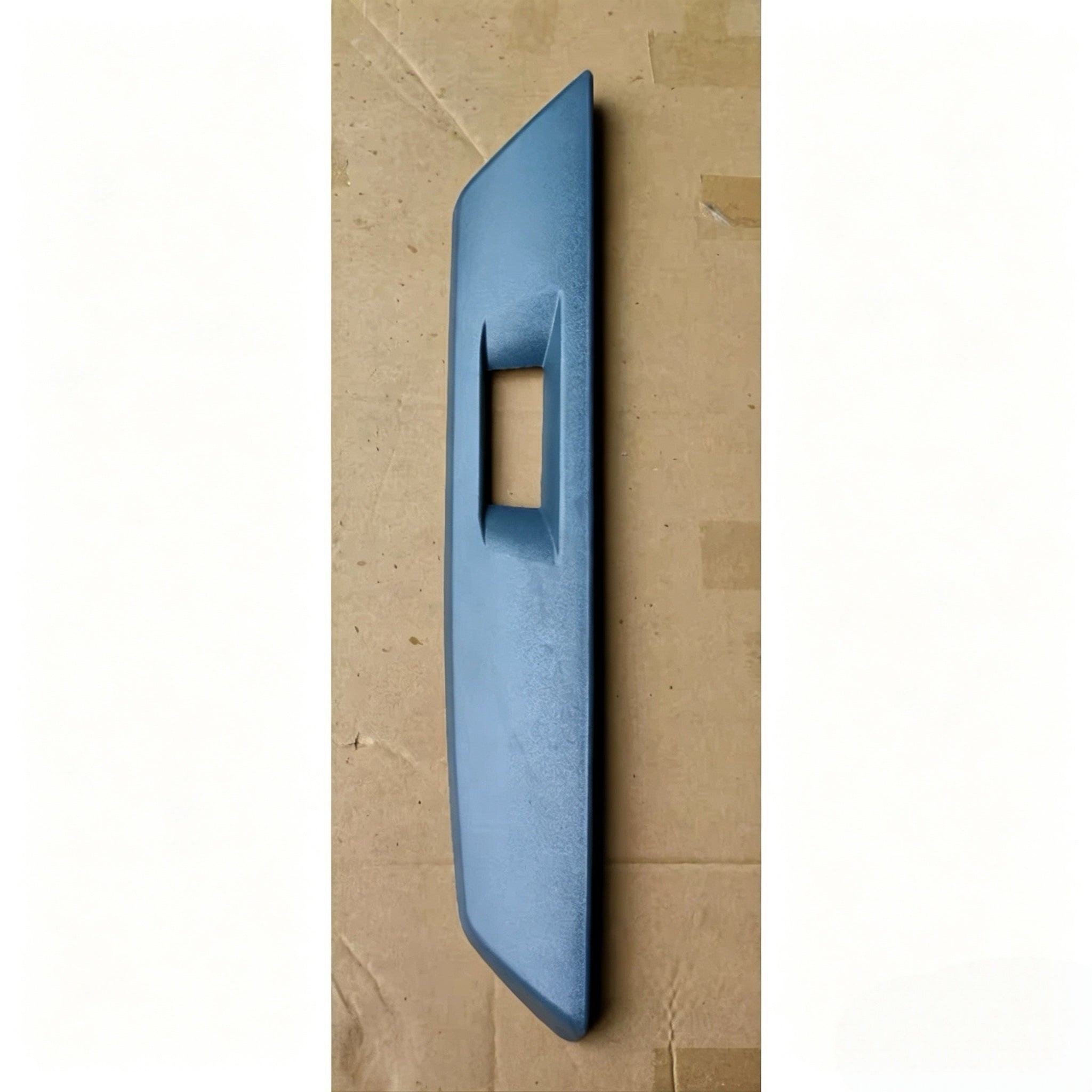82268562 82268557 Mirror Arm Cover for Volvo Truck Parts for Volvo Body Parts